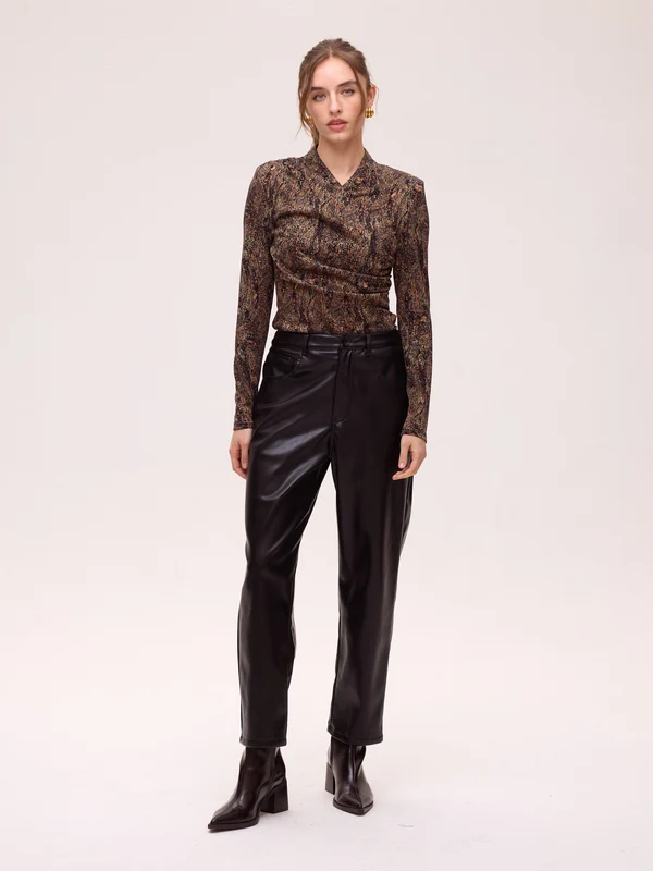 gloom-black-pantalon-ecopiel-negro_5