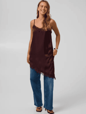 CAMISETA LENCERA MARRÓN KAFFE